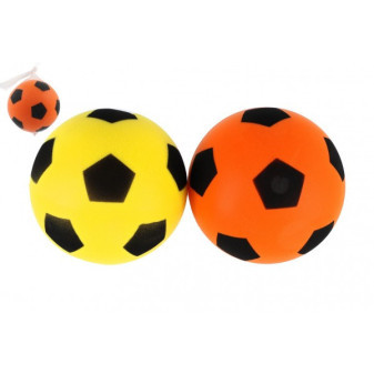 Lopta penová futbalová 18cm 2 farby v sieťke
