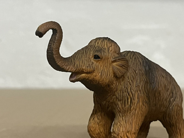 Mojo Animal Planet Mamut mláďa