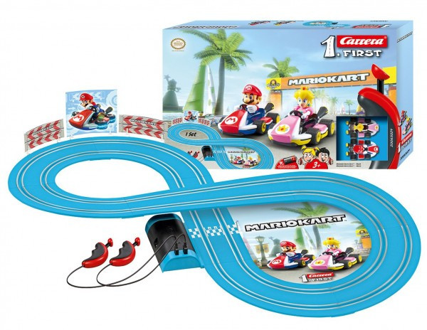Autodráha Carrera First Mario Nintendo 2,4 m plast +2 auta na bat. v krabici 50x30x7cm