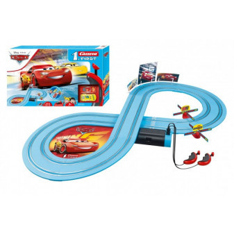 Autodráha Carrera First Auta/Cars 2,4m plast + 2 auta na baterie v krabici 50x30x8cm