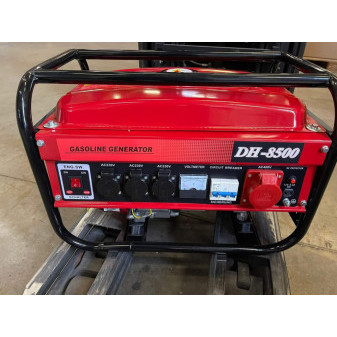KraftWorld Trojfázová benzínová elektrocentrála DH-8500 3 kW