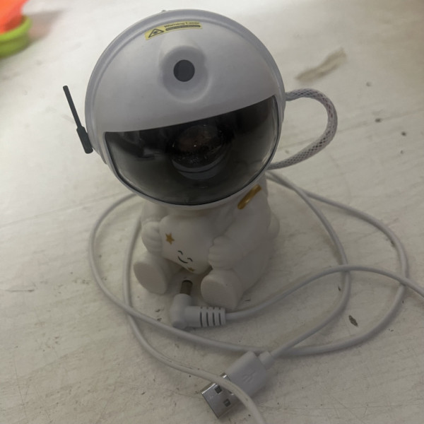 Aga Hviezdny projektor sediaci astronaut s diaľkovým ovládaním 2DZ076